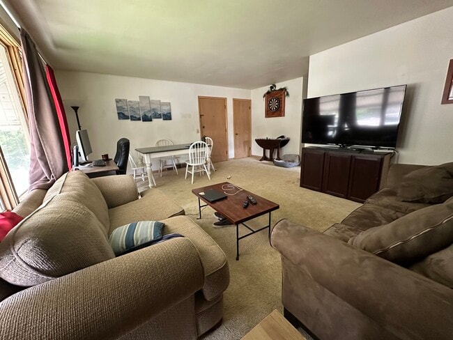 Building Photo - 305 N Midvale Blvd