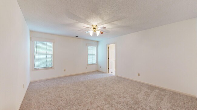 Building Photo - 1186 Barn Swallow Ln