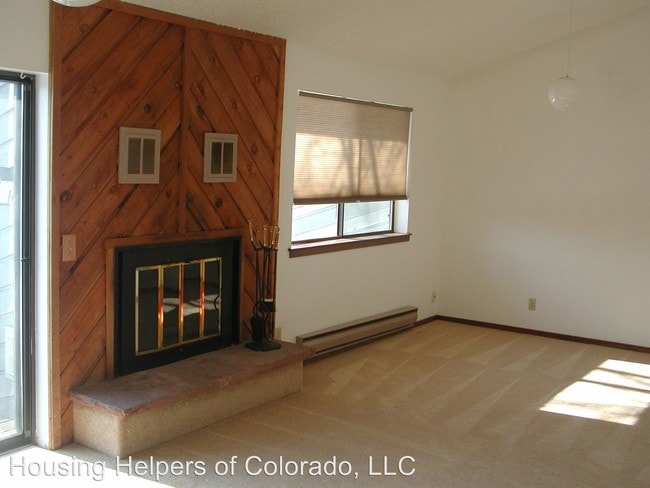 Building Photo - 3 br, 2.5 bath House - 2930 Glenwood Drive