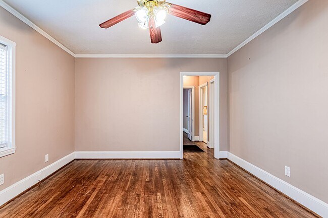 Building Photo - Well Maintained 2/1 Duplex in Spartanburg