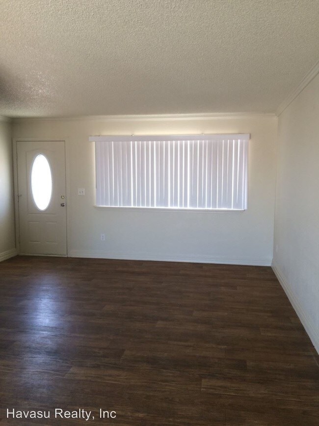 Building Photo - 3 br, 2 bath House - 2101 Commander Drive