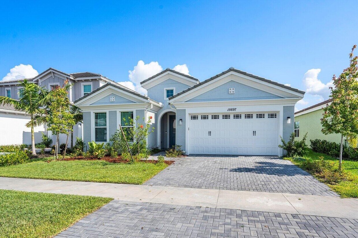 Primary Photo - 15697 Orchard Dr