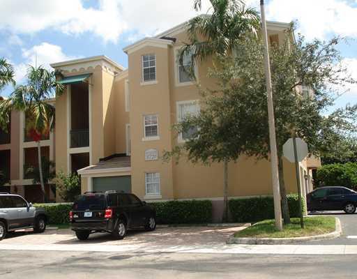 Foto del edificio - 11720 St Andrews Place St