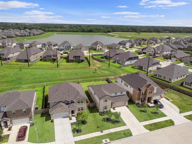 Building Photo - 2507 Chivalry Ln