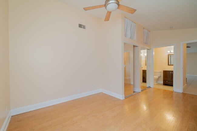 Foto del edificio - 14 Misty Meadow Dr