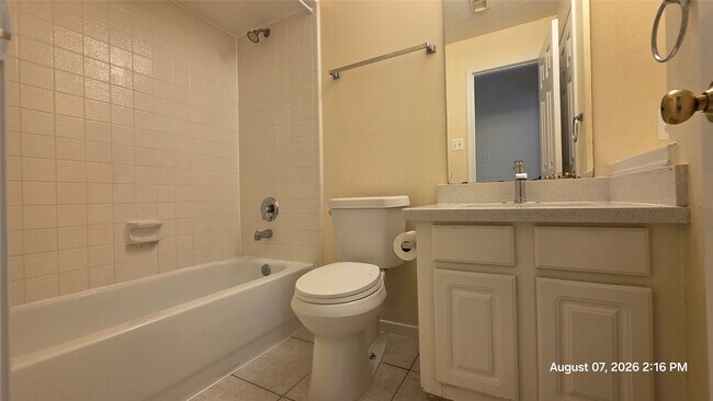Foto del edificio - 15335 Garett Green Cir