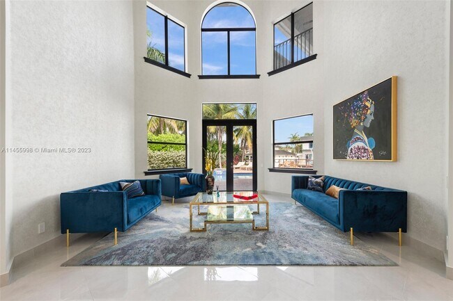 Foto del edificio - 1031 Harbor Ct
