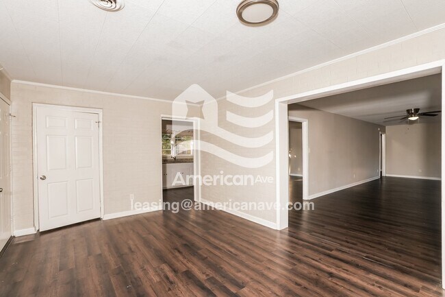 Foto del edificio - 209 Ashby Way