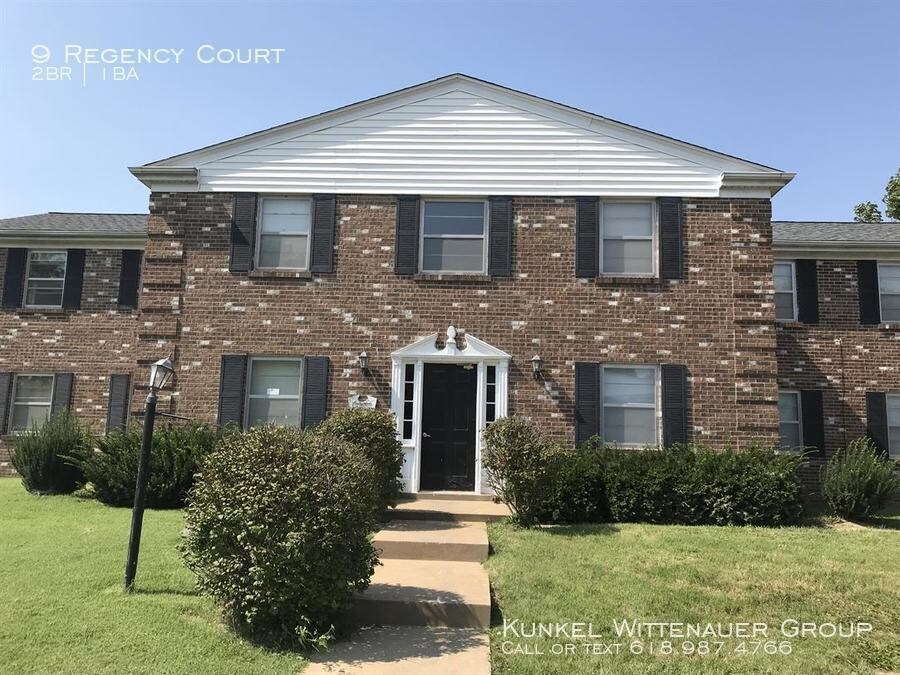 Foto principal - 9-16 Regency Ct