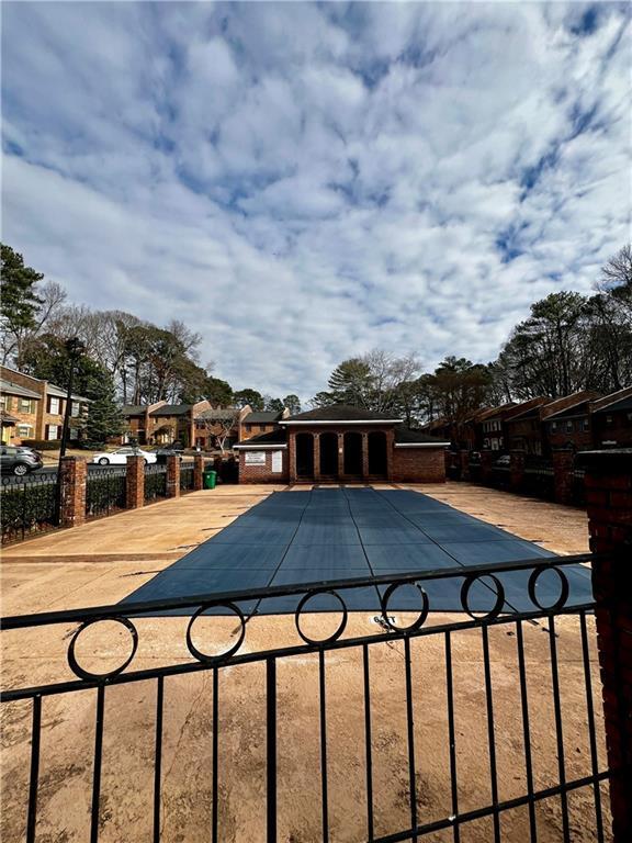 Building Photo - 3888 York Pl