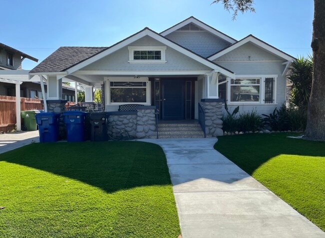 Photo - 4177 Halldale Ave House