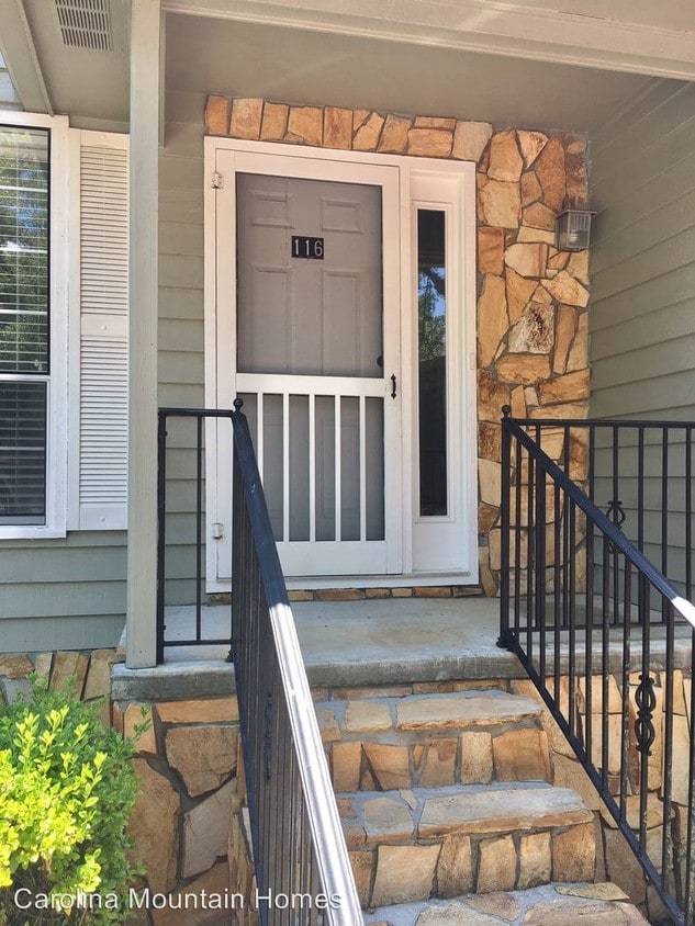 Primary Photo - 2 br, 1.5 bath House - 116 SmokeRise Circle