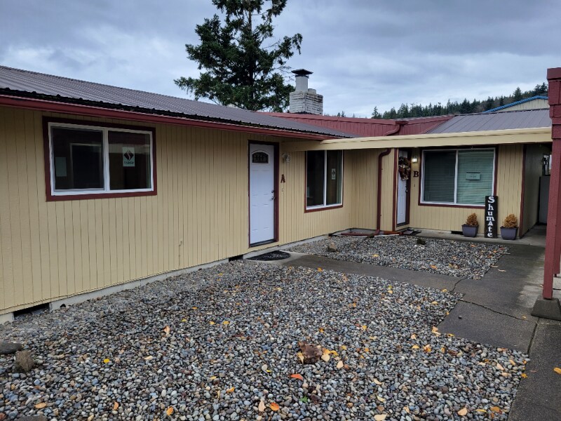 Primary Photo - 2160 SW Olympic Dr