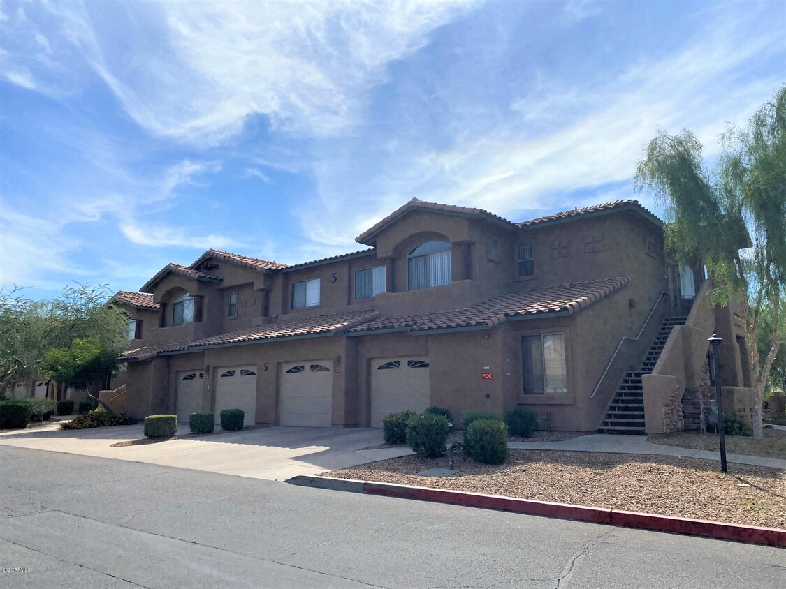 Foto principal - 11500 E Cochise Dr