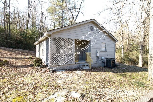 Building Photo - 1008 Melody Dr. Birmingham