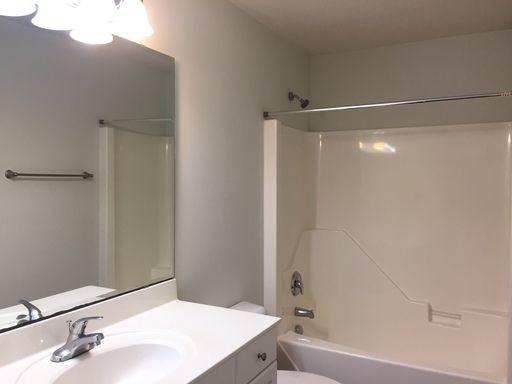 Foto del edificio - DURANGO PLACE TOWNHOMES
