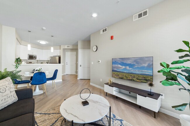 Foto del edificio - 375 Harbour Cove Dr