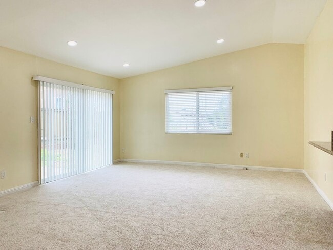 Building Photo - 5277 Mt Ararat Dr