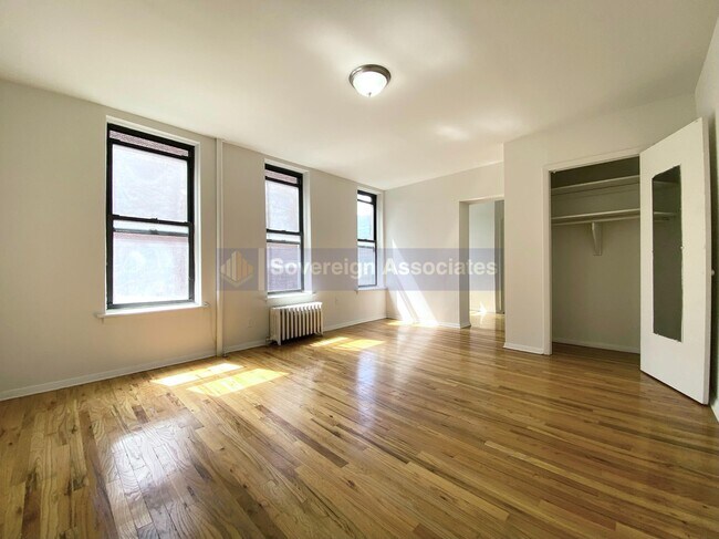 Building Photo - 401 East 68th Street