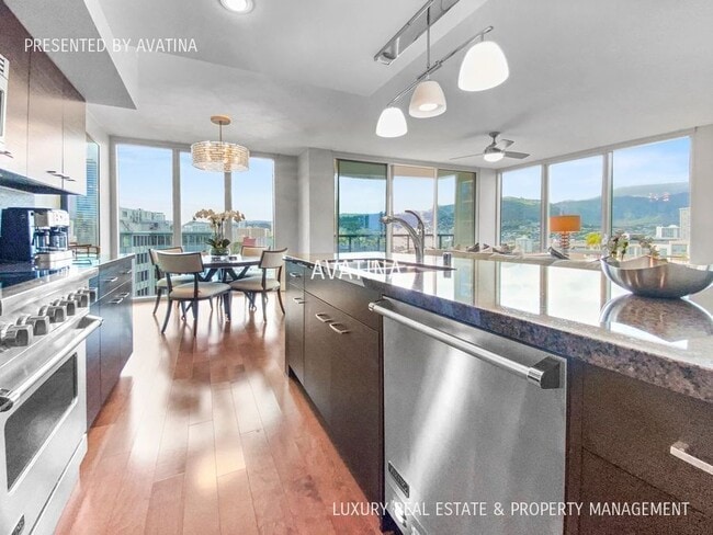 Building Photo - 1837 Kalakaua Ave