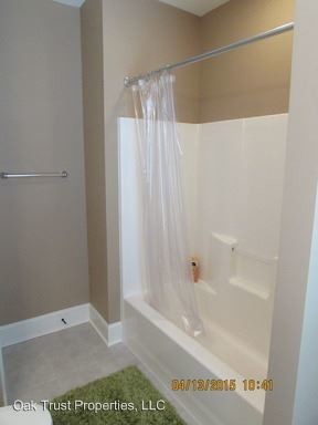 Building Photo - 4 br, 3.5 bath House - 109 Sabal Ct. E
