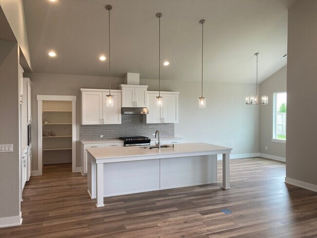 Building Photo - 3204 Quail Ridge Loop