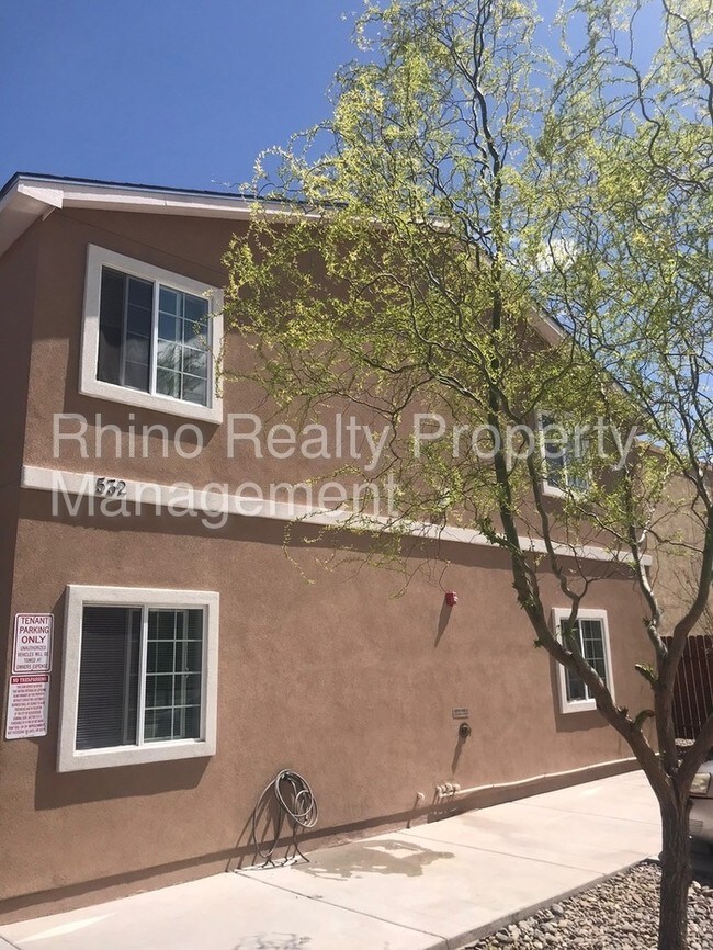 Building Photo - 532 Ortiz Dr NE