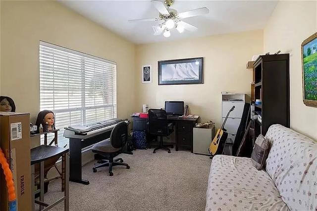 Foto del edificio - 4041 Eisenhower St