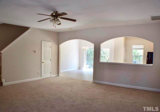 Building Photo - 706 Walnut Woods Dr