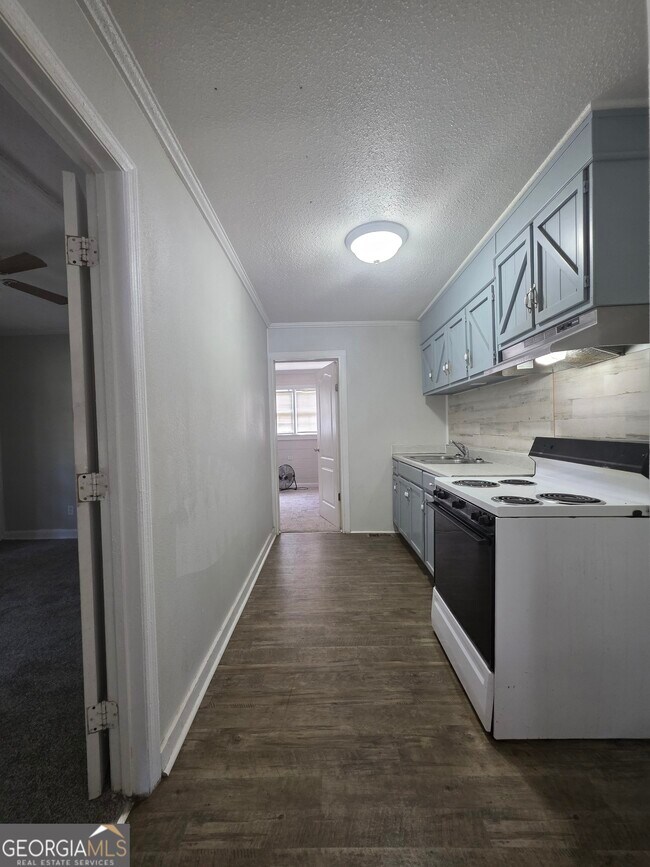 Building Photo - 3588 Morgan Dr