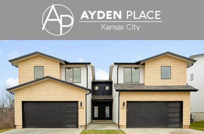 Primary Photo - Spacious Duplex with Partially Finished Walkout Basement- Available in December!