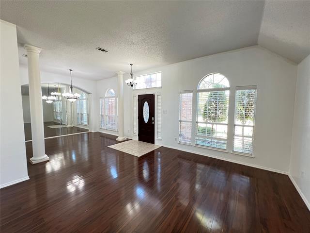 Foto del edificio - 429 N Waterford Oaks Dr