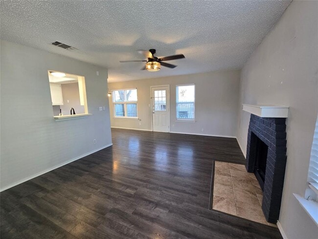 Building Photo - 8810 Springmail Cir