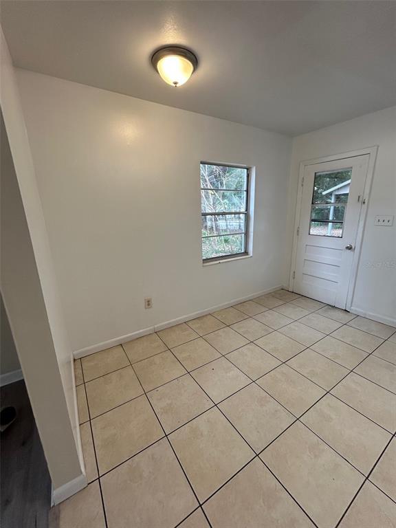 Building Photo - 401 Myrtle St