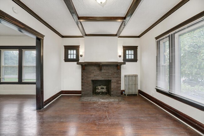 Building Photo - 751 Blaine St