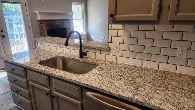 Foto del edificio - 11616 N 110th E Ave