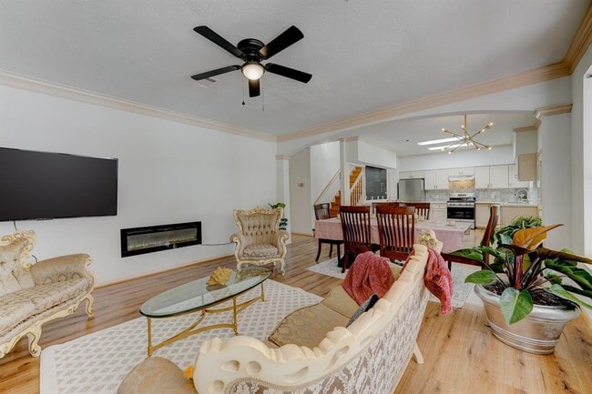 Building Photo - 18106 Oakleaf Trail Ct
