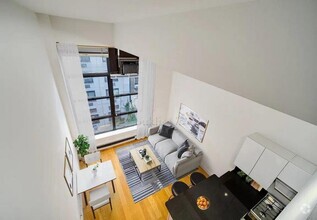 Building Photo - 350 E 62nd St