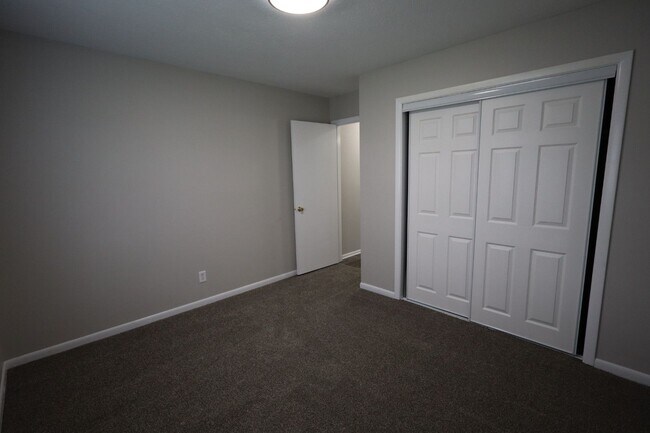 Foto del edificio - 20-22 Morehouse Ct--NOREMAC