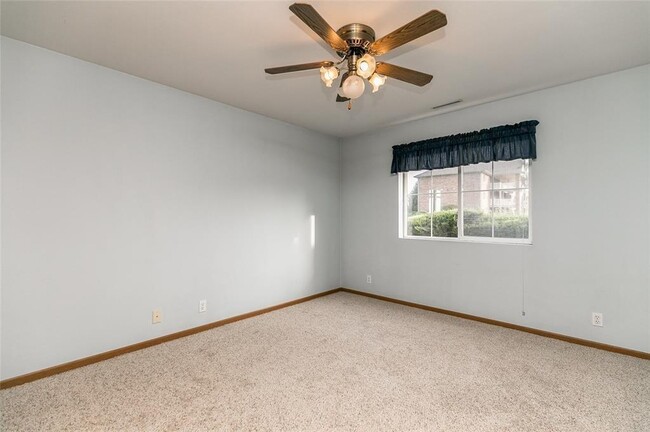 72-2 Smaller Bedroom - 72 Miller Ave SW