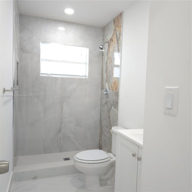 Foto del edificio - 4404 NW 46th Way