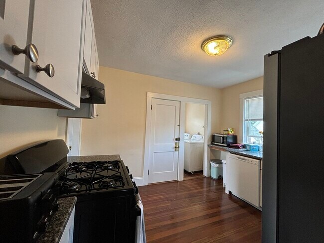 Foto del edificio - 109 Birch St