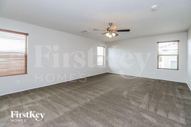 Building Photo - 888 E Desert Rose Trail