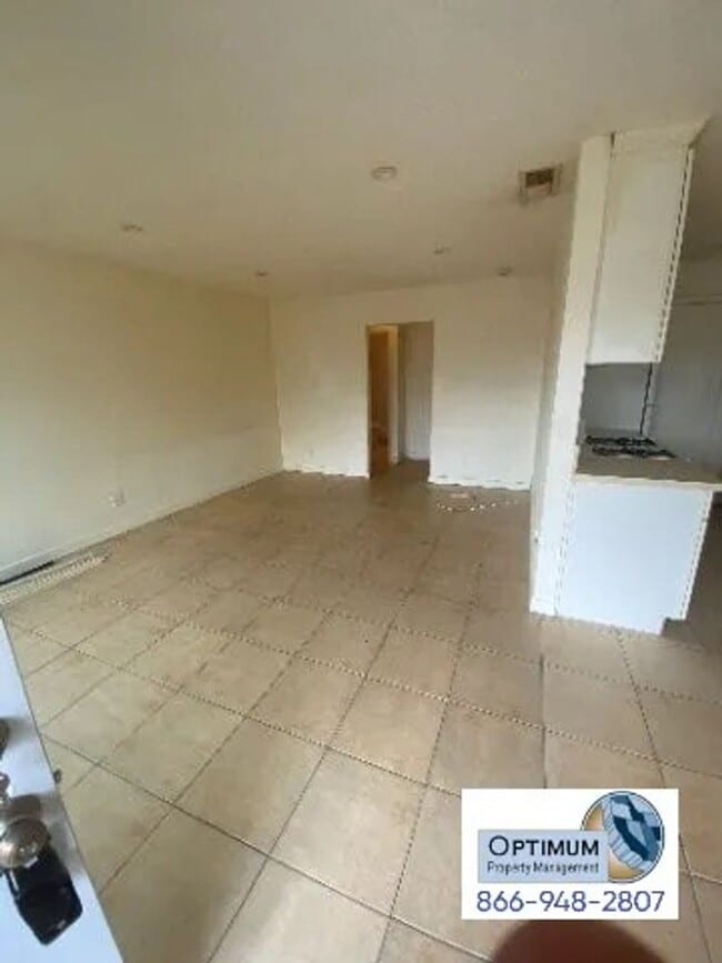 Foto del edificio - 630 S Olive Ave