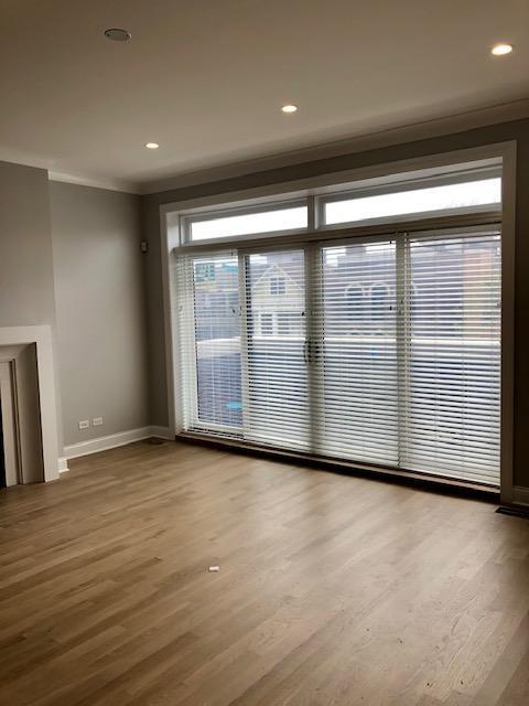 Foto del edificio - 4 bedroom in Chicago IL 60657