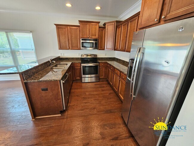 Foto del edificio - Charming Two-Story 3BR Cul-De-Sac Home in Santa Rosa Beach!
