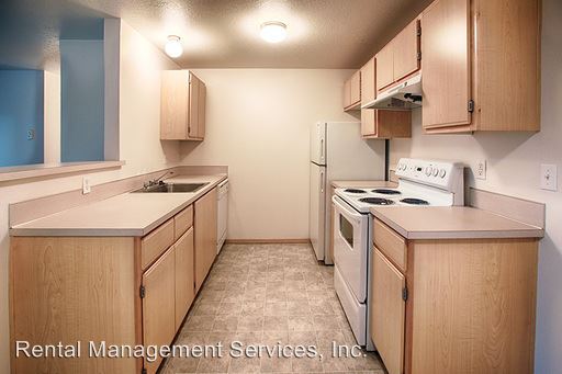 Foto del edificio - 11710 SE Powell Blvd