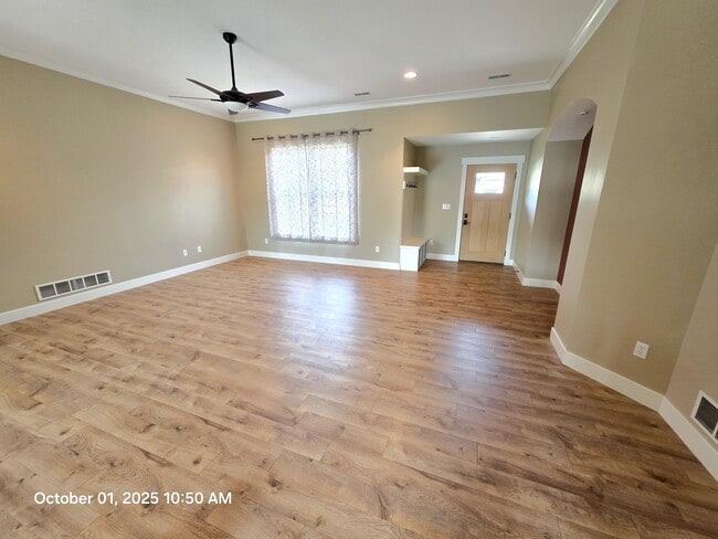 Building Photo - 2600 Norbury Dr