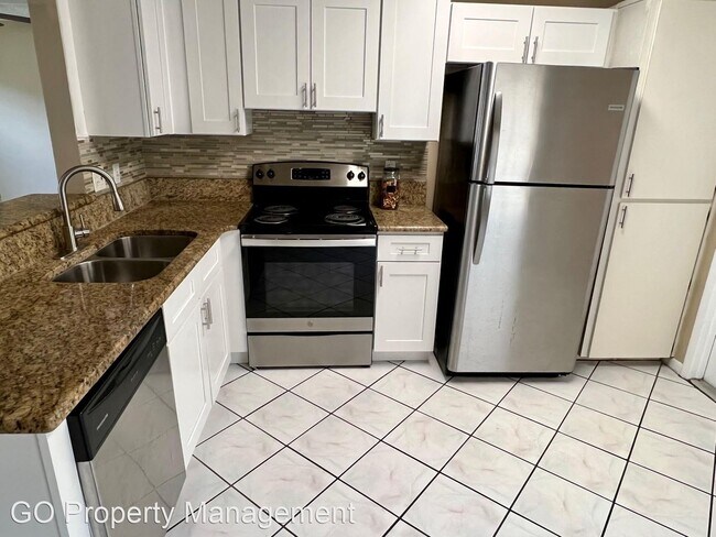 Building Photo - 3 br, 2 bath House - 6014 Chamonix Ct