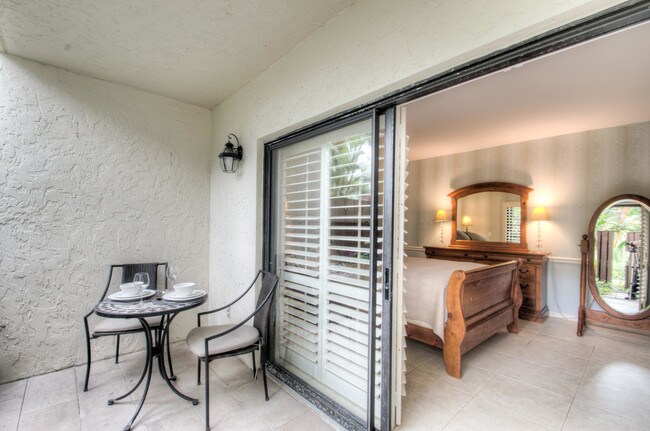 Foto del edificio - 13362 Polo Rd W